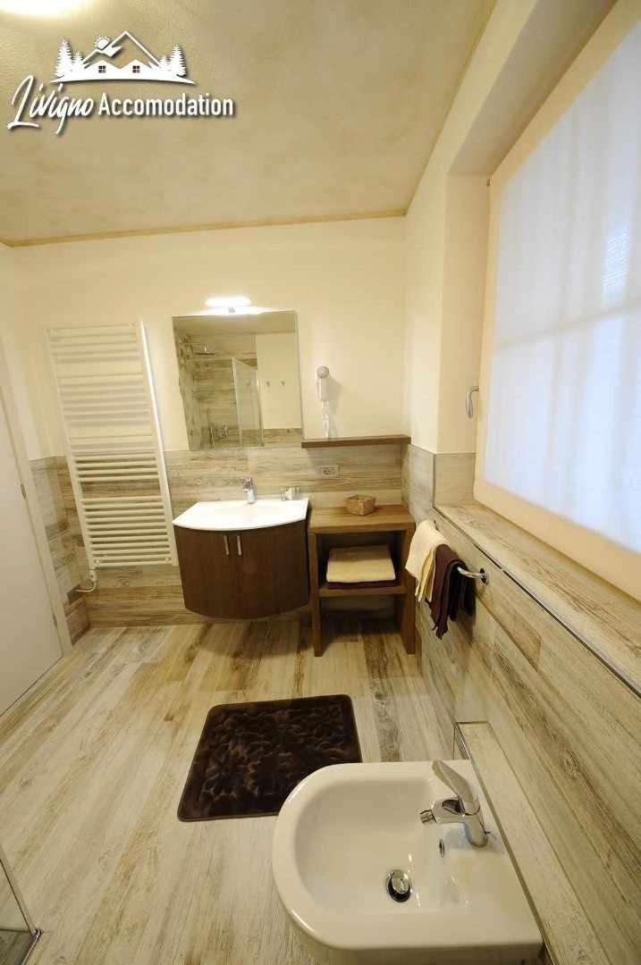 Alpen Flower By Livigno Accomodation Zimmer foto